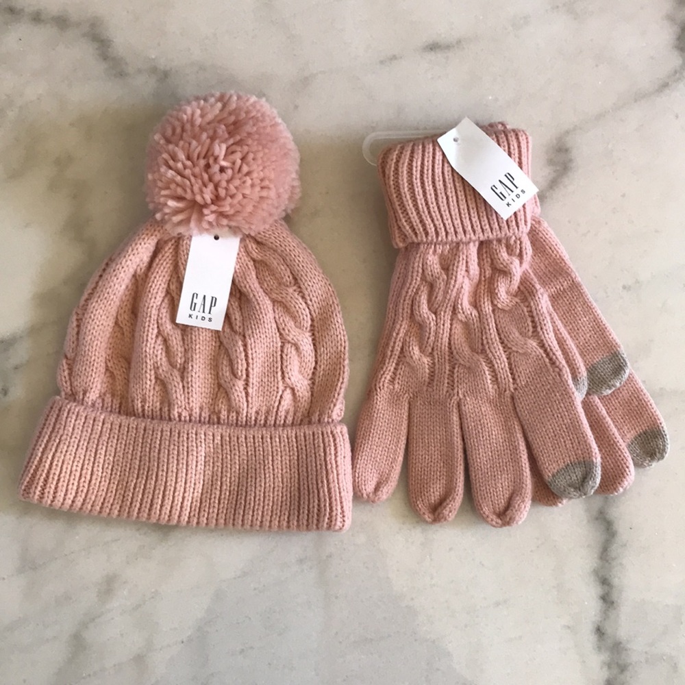 Gap Kids - Hat and Glove Set